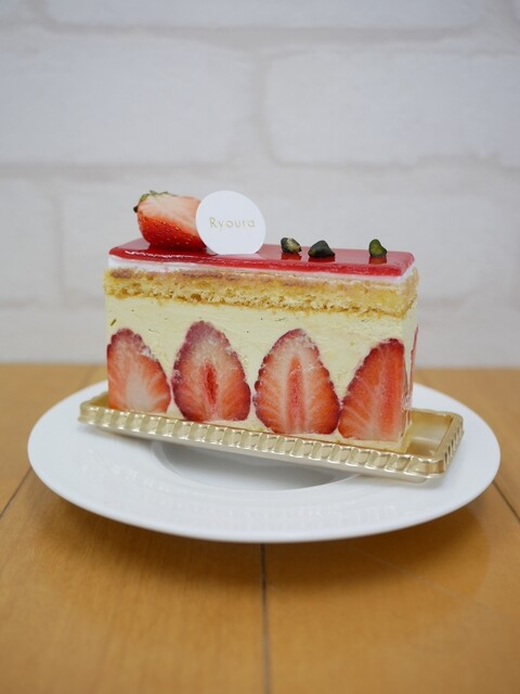リョウラ Ryoura 用賀 ケーキ 食べログ