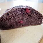 ブレッド＆サーカス - チョコクランベリー（断面）