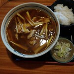 そば処高砂 - カレーうどんサービスでご飯が付いてきます