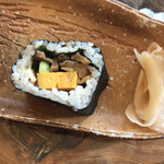 手打そば　稜庵 - きゅうりの食感が楽しいですね♪