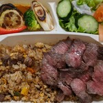 Tsukuda steakhouse - 特性ガーリックライス和牛ステーキのせ