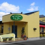 シェヌー - 外観