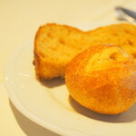 シェヌー - 自家製パン