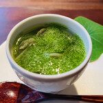 ラ カンロ - 【Amuse：毛蟹、ナスタチウム】
      ★ 毛蟹の冷製フラン、ナスタチウムと浅利のジュレソースと潤菜