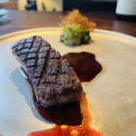 ラ カンロ - 【Canard：ヤングコーン、茄子】
      ★ ビュルゴー家のシャラン鴨のソテー、焦がしフェンネルと鴨ブイヨンのソース