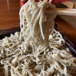 慈久庵 - 極細でやや短めのそば