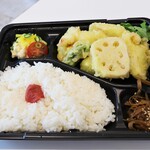 Tempura Sakaba Kitsune - とり天弁当 600円