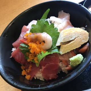新宿 ランチが安い人気店選 千円以内で味わう最強コスパランチ 食べログまとめ 新宿 ランチが安い人気店選 千円以内で味わう最強コスパランチ 食べログまとめ