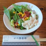 ロペ倶楽部 テラスレストラン - 無料のサラダ