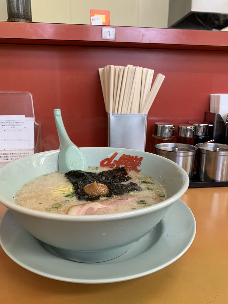 家 朝 ラーメン 山岡