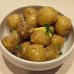 トンテキ食堂8 - コロコロポテト(ハーフ350円)