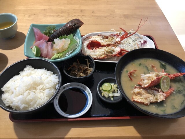 このお値段で伊勢海老食べられるのは凄い By あっかん兵衛 阿波の幸 和美彩美 阿波の幸 Wabisabi 阿波富田 魚介料理 海鮮料理 食べログ このお値段で伊勢海老食べられるのは凄い By あっかん兵衛 阿波の幸 和美彩美 阿波の幸 Wabisabi 阿波富田 魚介料理 海鮮料理 食べログ