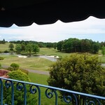 ロペ倶楽部 テラスレストラン - レストランからコースを望む