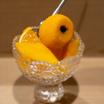 うを徳 - 2020.5 フルーツ盛り（長崎茂木びわ、宮崎マンゴー、鹿児島デコポン）