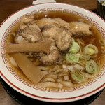 Kitakatashokudou - 醤油チャーシューらーめんヾ(*´∀｀*)ﾉ¥880円๑•*¨*•.¸¸♪