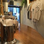 カレーの店 八月 - お店のTシャツ出来ました