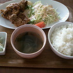トーキョーストーリーカフェ - 鶏の唐揚げ定食