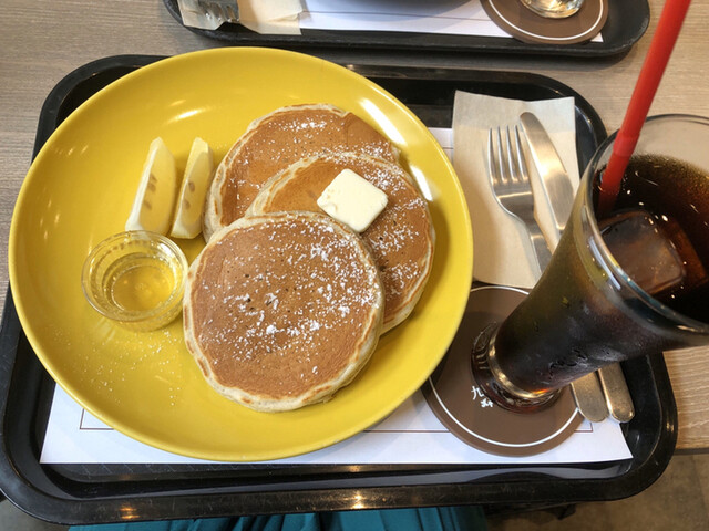 九州パンケーキ キッチン イオンモール宮崎店 九州パンケーキ Kitchen 宮崎 パンケーキ 食べログ