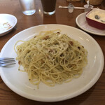 プリモピアット - ペペロンチーノ 大盛