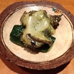 馳走屋河の - アワビとズッキーニのバター炒め