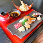 Sushi Dokoro Kiku Zushi - 