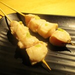 心人 - ささ身（串） 山葵をのせて：テーブルに届いたら、3秒で頂きましょう。　　　　　2020.05.09