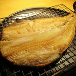 心人 - ホッケ干物：焼きたての 大きく、肉厚なホッケの干物は、ジューシーで 実に美味しいですョ！　　　　　2020.05.09
