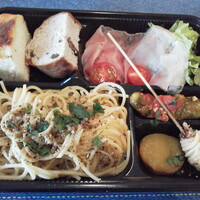 トラットリア ブラチェリア アゴスティーノ!! - ランチボックス