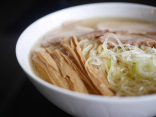 Chuuka Soba Dokoro Kompirasou - 中華そば　塩　宅麺