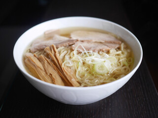 Chuuka Soba Dokoro Kompirasou - 中華そば　塩　宅麺