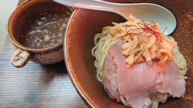 麺神まるよし 第2章 - うるま市/ラーメン | 食べログ