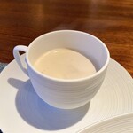 蒼 - 四皿目：相模湾長井の赤座海老 ビスクと共に　殻と手から採ったビスクは濃厚でクリーミー これは旨いです♪