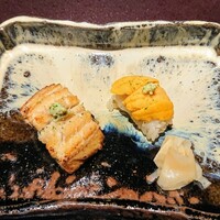 馳走 啐啄一十  - 山口県周防大島のムラサキウニ、対馬の穴子をにぎり寿司で