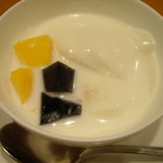 御田町 桃の木 - 杏仁豆腐