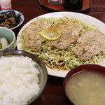 さか江食堂 - 生姜焼き定食