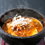 くいもの屋 わん - 麻辣川菜マーボー豆冨_1