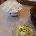 エルベ - ご飯と漬物