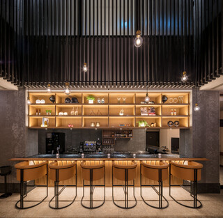 José Luis Karuizawa - Bar