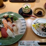 回転寿司　すし丸 - 「ランチ握り寿司セット」