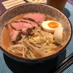 麺屋 でこぼこ - ラーメンは自前