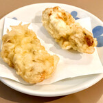 おうどん 瀬戸晴れ - かきの天ぷら 香川県志度産 250円