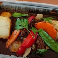 ビストロ・エピ - バターライス弁当(ビーフシチュー)