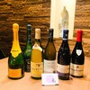 ぎをん 藤 - ドリンク写真:シャンパーニュ、白ワイン、赤ワイン、なんでもお申し付けください。