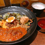 SPICY CURRY 魯珈 - 