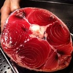 博多磯ぎよし 下川端店 - 鮪のテール♪煮つけにしてもらいます！