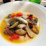 カフェ ラ・ボエム 新宿御苑 - 