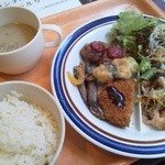 カフェ・ボンゴ - ランチバイキング