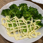 まくら とよかつ - ★いつも絶妙な茹で加減のブロッコリー