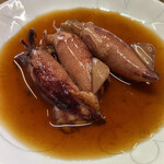 まくら とよかつ - この日は小イカの煮付けもあった