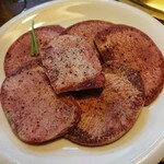 下町の焼肉屋 深川 壱番亭 - 牛上タン塩  980円